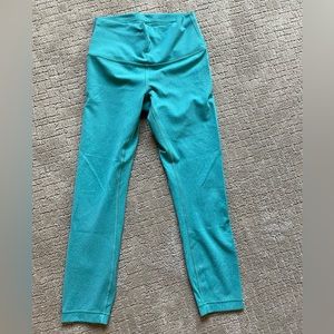 Lululemon Wunder Train High-Rise Crop 23”